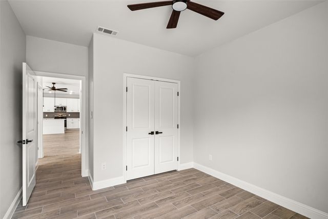 5405 Stonegate Circle, Granbury, TX 76048