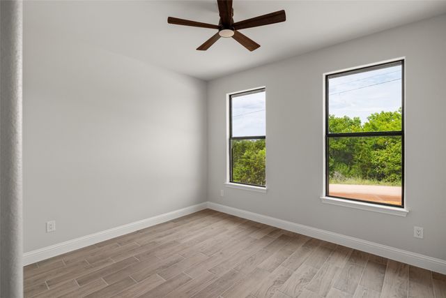 5405 Stonegate Circle, Granbury, TX 76048