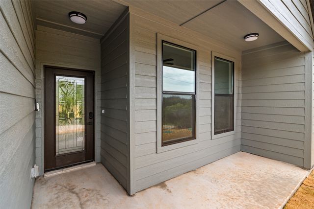 5405 Stonegate Circle, Granbury, TX 76048