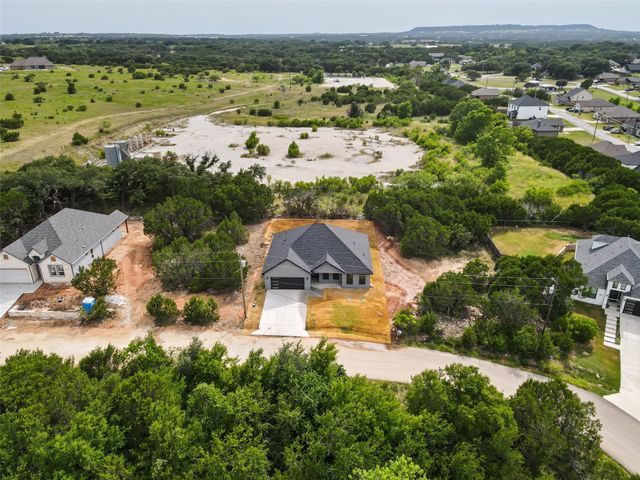 5405 Stonegate Circle, Granbury, TX 76048