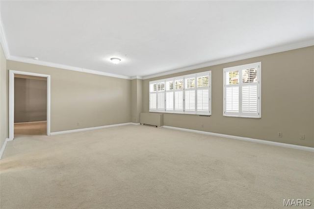900 S Hanley Road 1D, Clayton, MO 63105