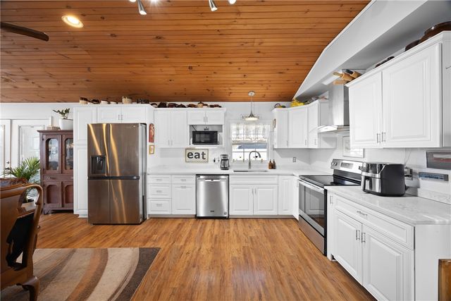 5777 Mcmillan Lane, Conesus, NY 14435