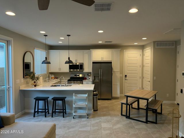 3180 E RANCHHAND Drive, San Tan Valley, AZ 85140