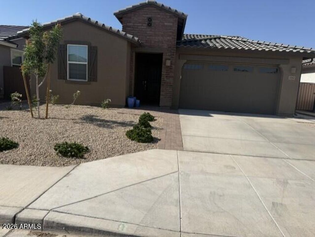 3180 E RANCHHAND Drive, San Tan Valley, AZ 85140