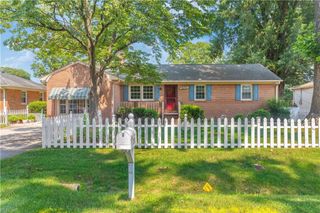 2036 English AVE, Chesapeake, VA 23320