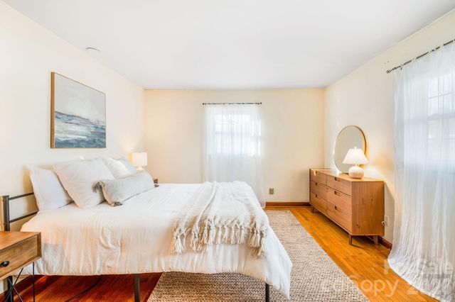 336 Onteora Boulevard, Asheville, NC 28803