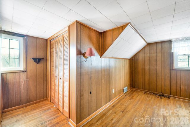 336 Onteora Boulevard, Asheville, NC 28803