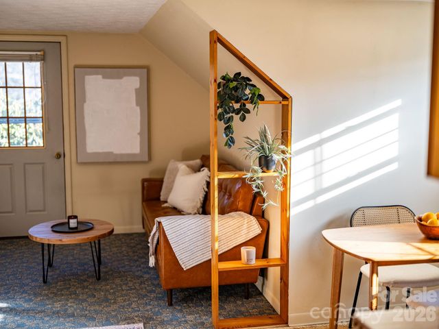 336 Onteora Boulevard, Asheville, NC 28803