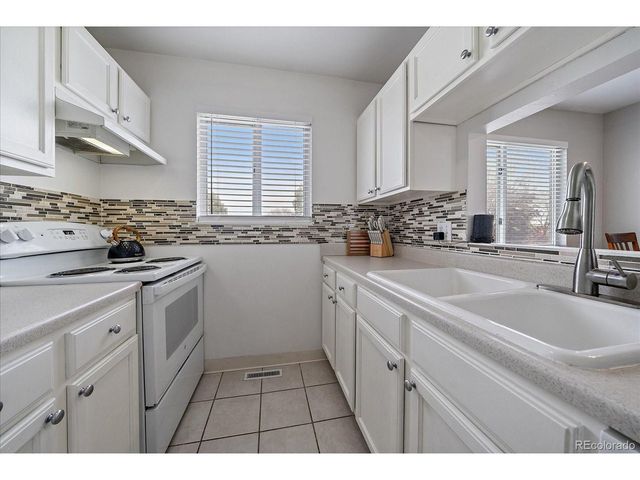 8798 Chase Dr 4, Arvada, CO 80003