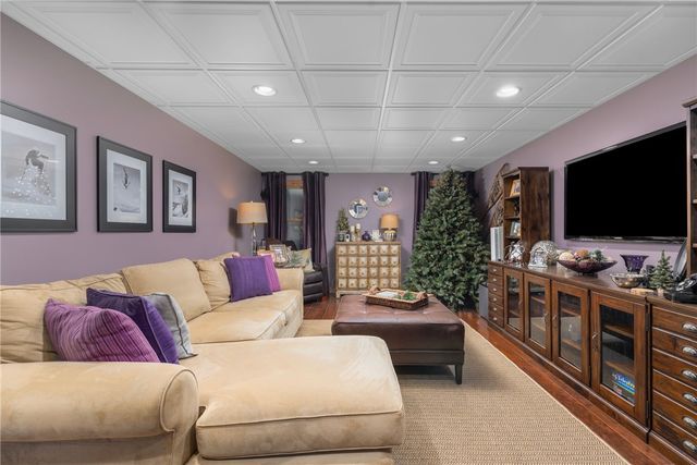 55 Harvest Drive, Portsmouth, RI 02871
