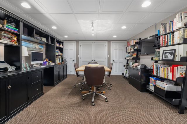 55 Harvest Drive, Portsmouth, RI 02871