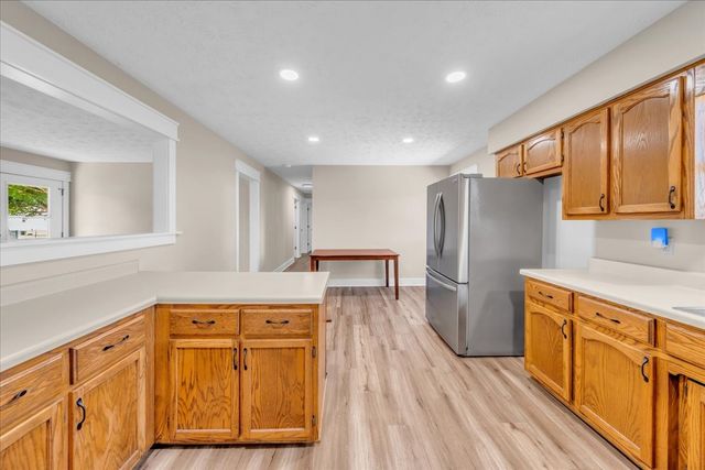 145 Hawkins Dr, Smithville, TN 37166