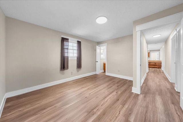 145 Hawkins Dr, Smithville, TN 37166