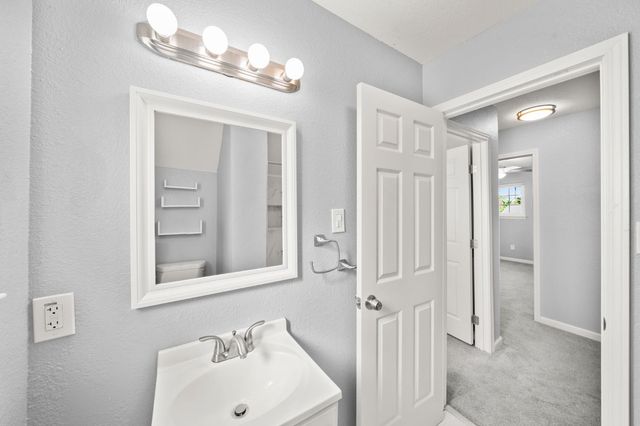 1749 Armington Ave, Sacramento, CA 95832