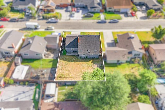 1749 Armington Ave, Sacramento, CA 95832