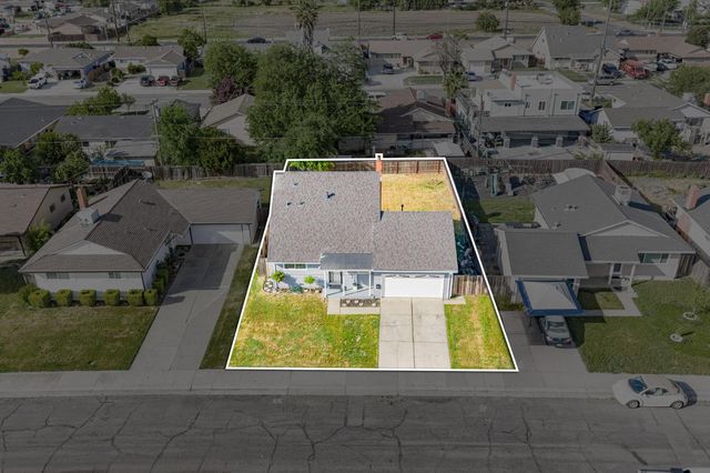 1749 Armington Ave, Sacramento, CA 95832