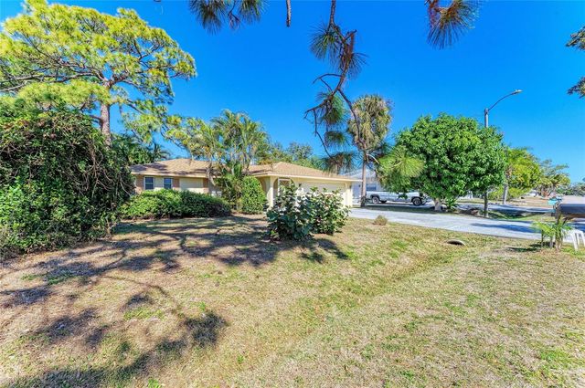 460 GRANT ROAD, Venice, FL 34293
