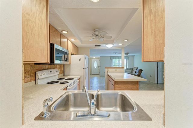 460 GRANT ROAD, Venice, FL 34293