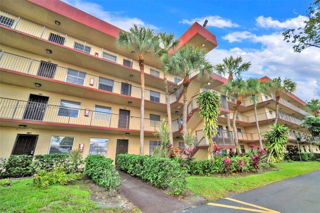 3361 NW 47th Ter 220, Lauderdale Lakes, FL 33319