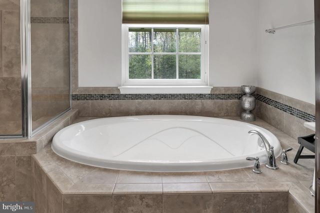 1310 IDLEWILD BLVD, Fredericksburg, VA 22401