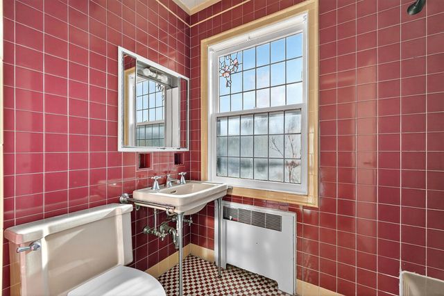 7 ROOSEVELT TERRACE, Bayonne, NJ 07002