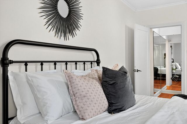 7 ROOSEVELT TERRACE, Bayonne, NJ 07002