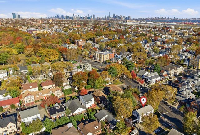 7 ROOSEVELT TERRACE, Bayonne, NJ 07002