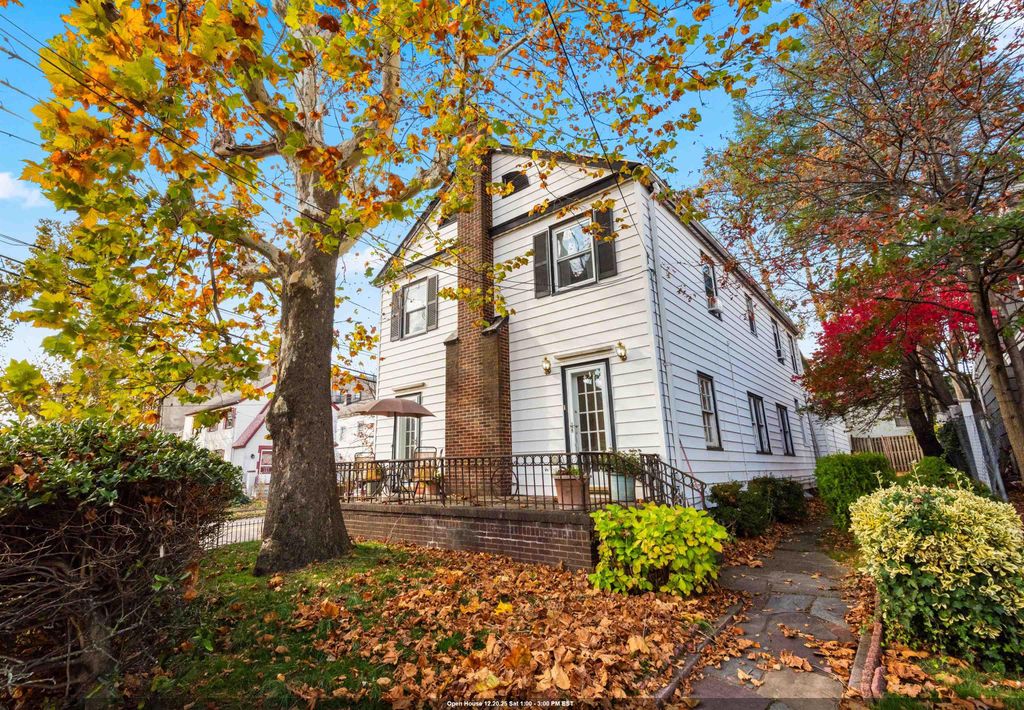 7 ROOSEVELT TERRACE, Bayonne, NJ 07002