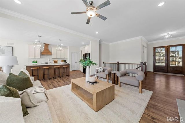 402 Knothole Lane, Wentzville, MO 63385