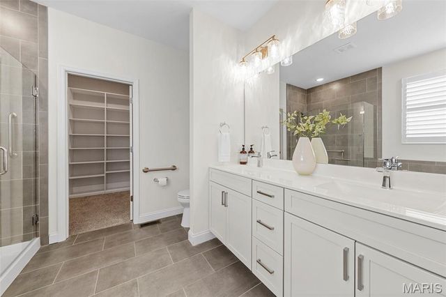 402 Knothole Lane, Wentzville, MO 63385