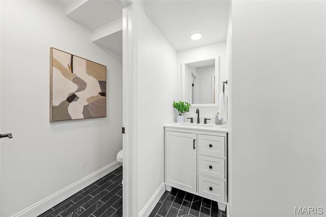 402 Knothole Lane, Wentzville, MO 63385