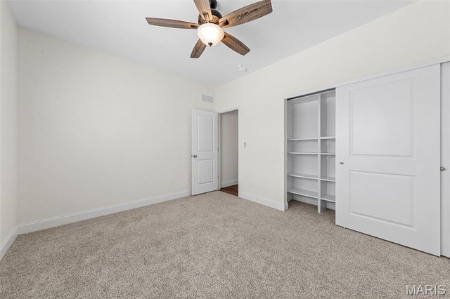 402 Knothole Lane, Wentzville, MO 63385