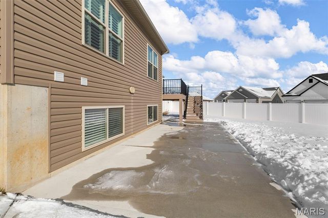 402 Knothole Lane, Wentzville, MO 63385