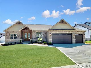 402 Knothole Lane, Wentzville, MO 63385