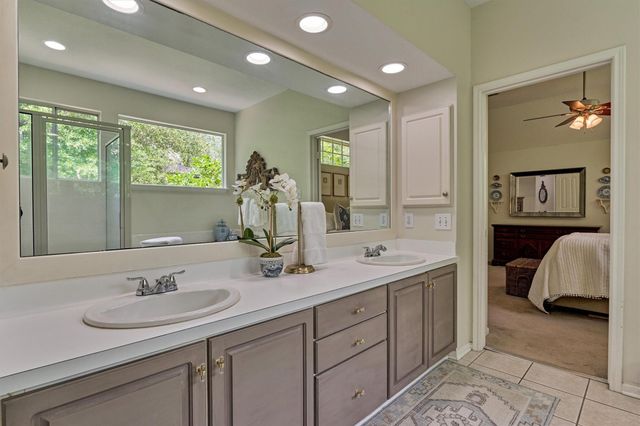 11 Wisteria Walk Circle, The Woodlands, TX 77381