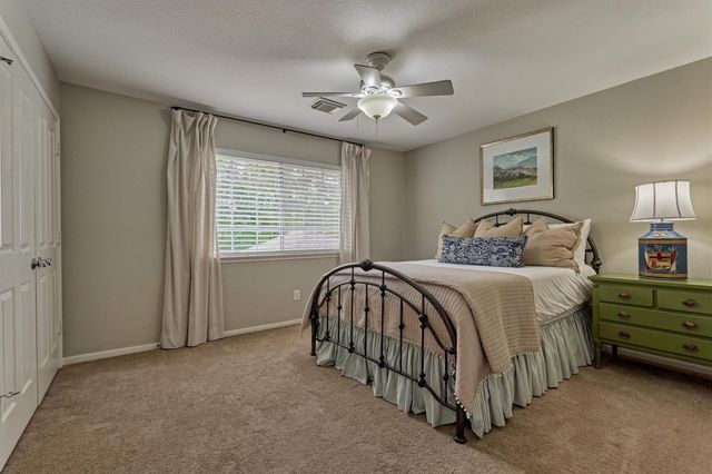 11 Wisteria Walk Circle, The Woodlands, TX 77381