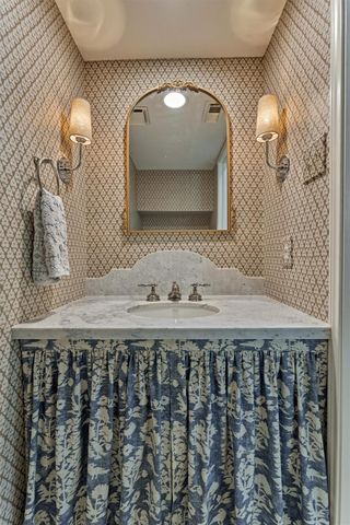 11 Wisteria Walk Circle, The Woodlands, TX 77381