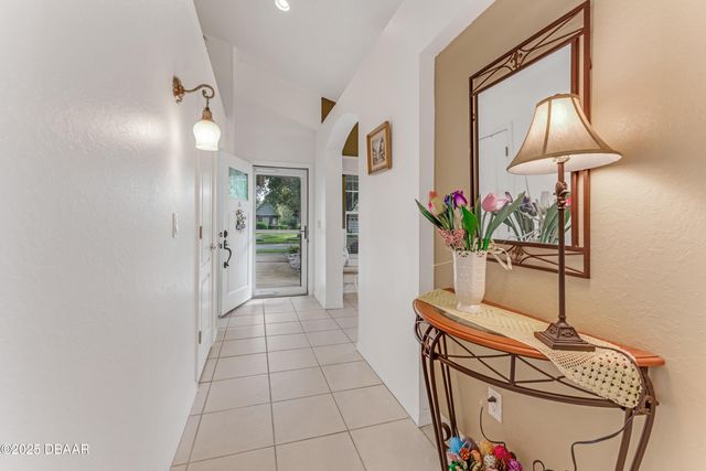 25 Old Macon Drive, Ormond Beach, FL 32174