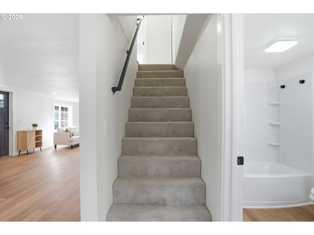 8207 Se COTTRELL Rd, Boring, OR 97009