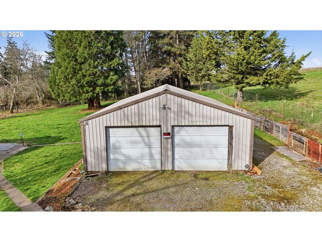 8207 Se COTTRELL Rd, Boring, OR 97009