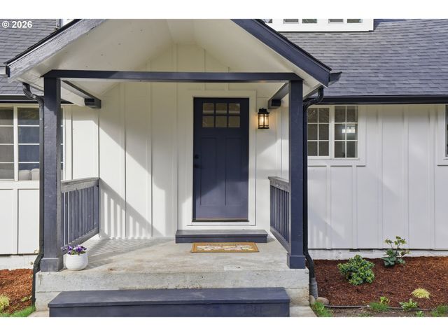 8207 Se COTTRELL Rd, Boring, OR 97009