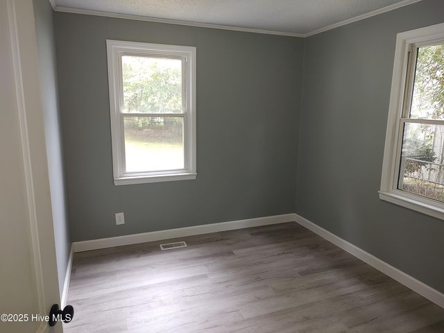 1201 Simmons Street, New Bern, NC 28560