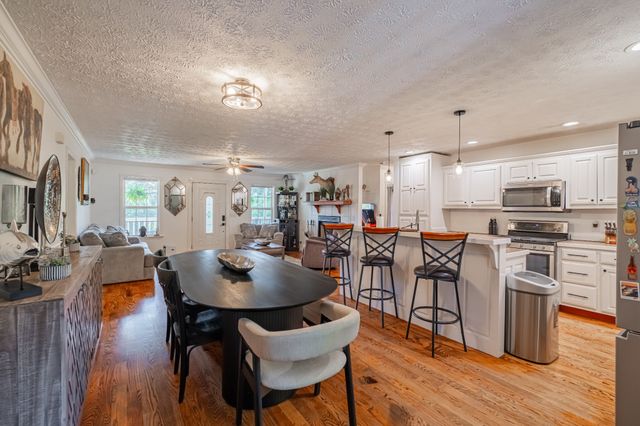 1450 Pleasant Hill Rd, Mcminnville, TN 37110