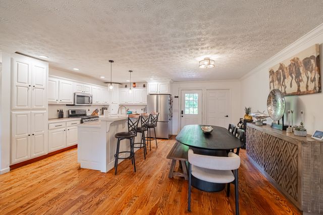 1450 Pleasant Hill Rd, Mcminnville, TN 37110