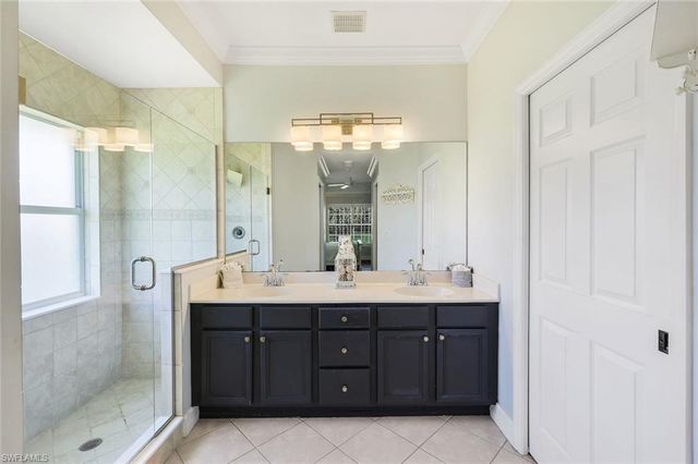 2385 Harmony LN # 204, Naples, FL 34109