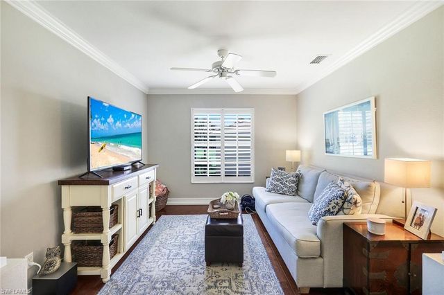 2385 Harmony LN # 204, Naples, FL 34109