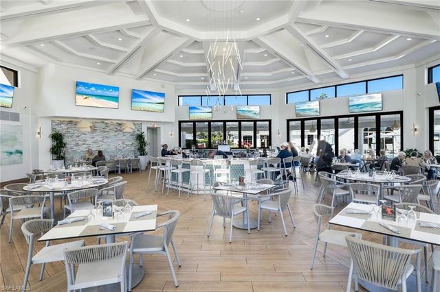 2385 Harmony LN # 204, Naples, FL 34109