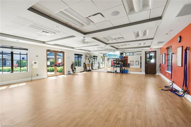 2385 Harmony LN # 204, Naples, FL 34109