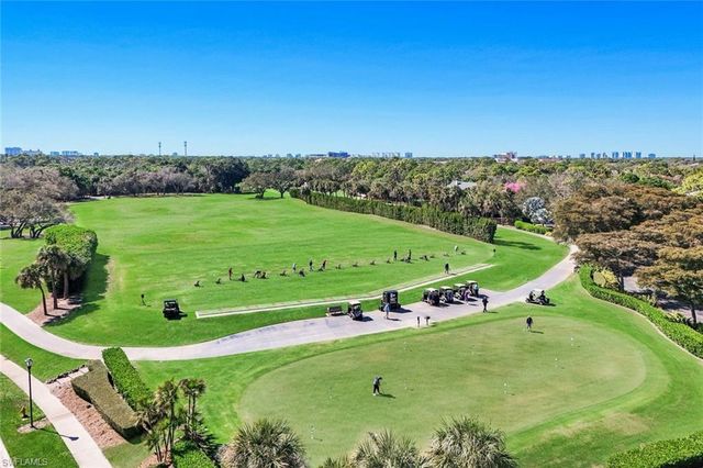 2385 Harmony LN # 204, Naples, FL 34109