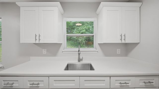 1700 Ashmore Avenue, Chattanooga, TN 37415